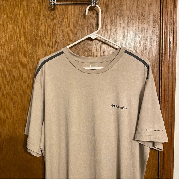 Men’s Extra Large Columbia Omni-Shade Sun Protection Shirt - Picture 2 of 12